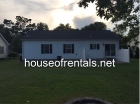 Building Photo - 316 Schneider St