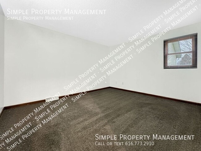 Building Photo - 2666 Randall Ave NW