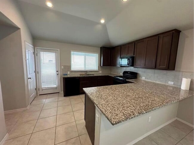 Building Photo - 251 Tempest Trl