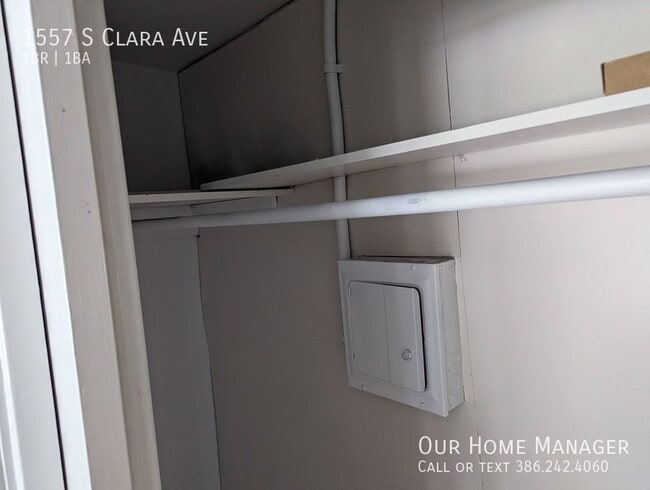 Building Photo - 1557 S Clara Ave