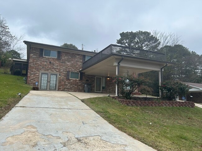 Building Photo - 331 Buena Vista Rd