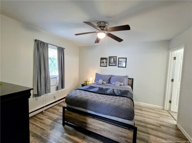 Building Photo - 812 Pilot Ave