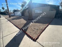 Building Photo - 2 Bedroom Apartment for Rent in Scottsdale