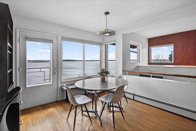 Building Photo - Urban Oasis on the Lake- Condo in Downtown Madison