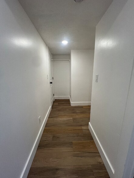 Building Photo - 3038 Red Fox Dr
