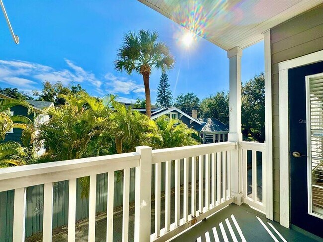 Building Photo - 800 S Dakota Ave