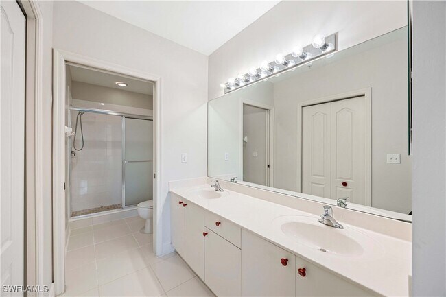 Building Photo - 7823 Regal Heron Cir