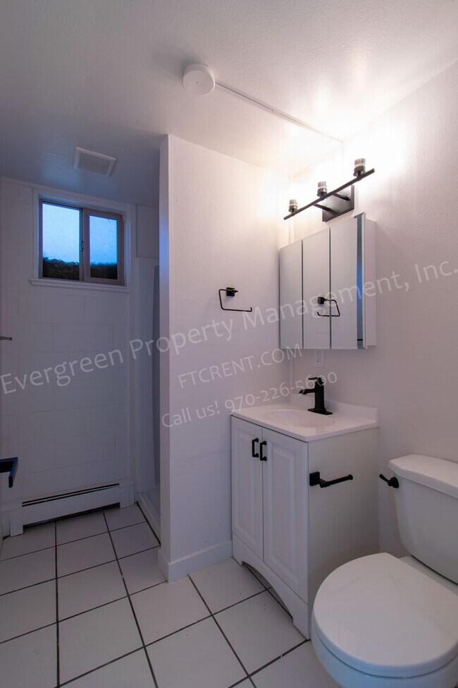 Building Photo - 1112 Alford St