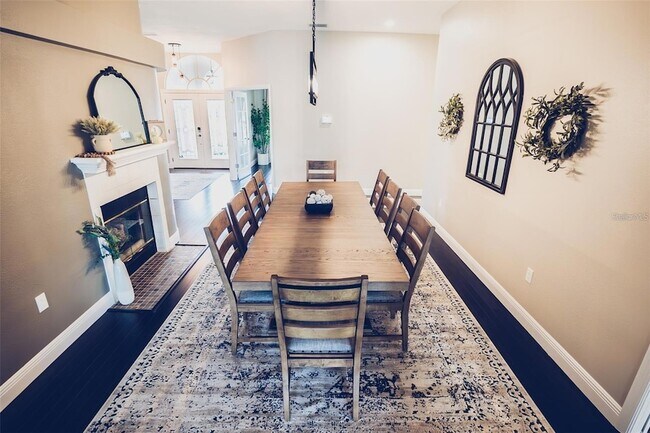 Building Photo - 8344 9th Ave Terrace NW