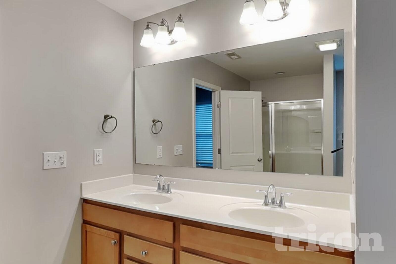 Building Photo - 2644 Andes Dr