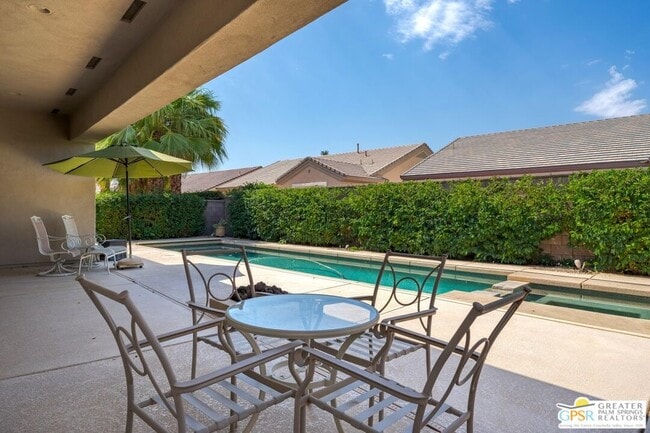 Building Photo - 78139 Elenbrook Ct