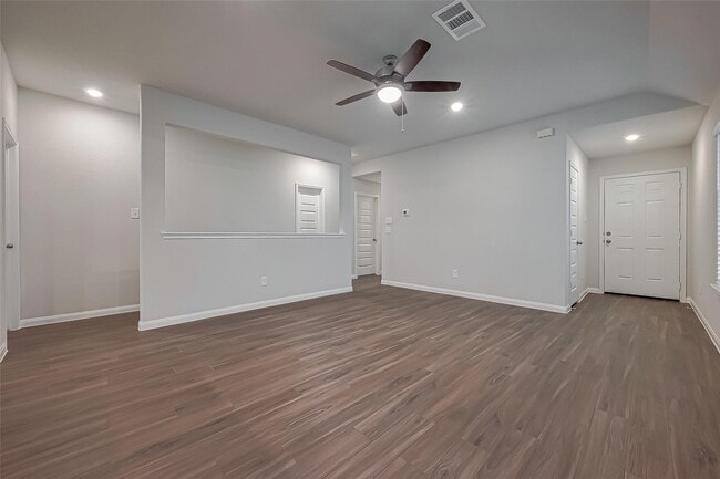 Building Photo - 13625 Goldeye Dr