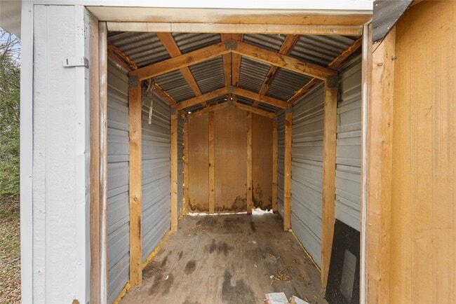 Building Photo - 804 Avenue I