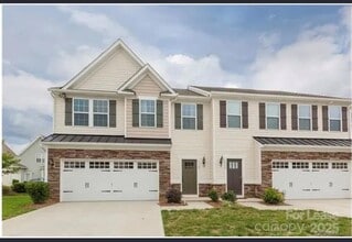 Building Photo - 7429 White Elm Ln