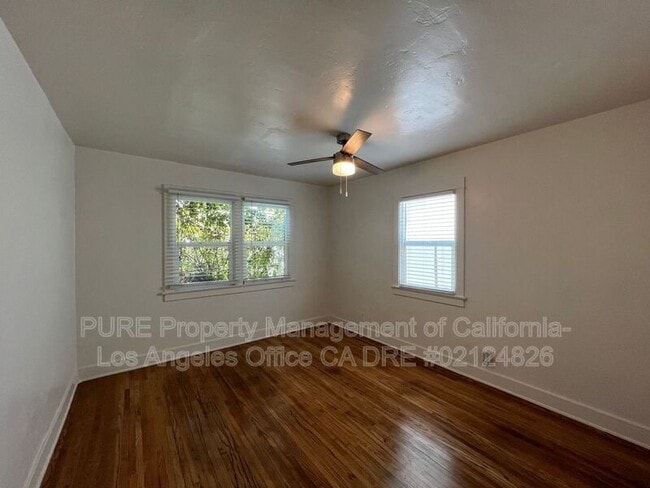 Building Photo - 629 W 23rd St