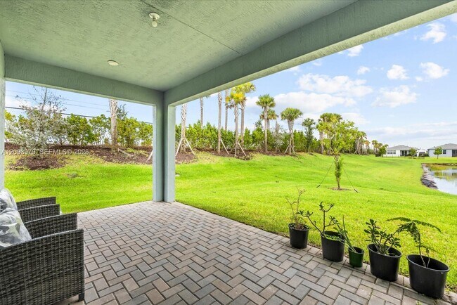 Building Photo - 8996 Remy Ln