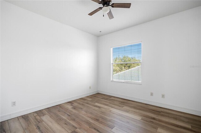 Building Photo - 10888 Cory Lake Dr