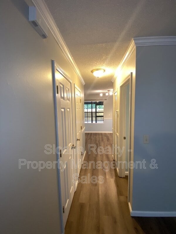 Building Photo - 6239 Lucille Dr