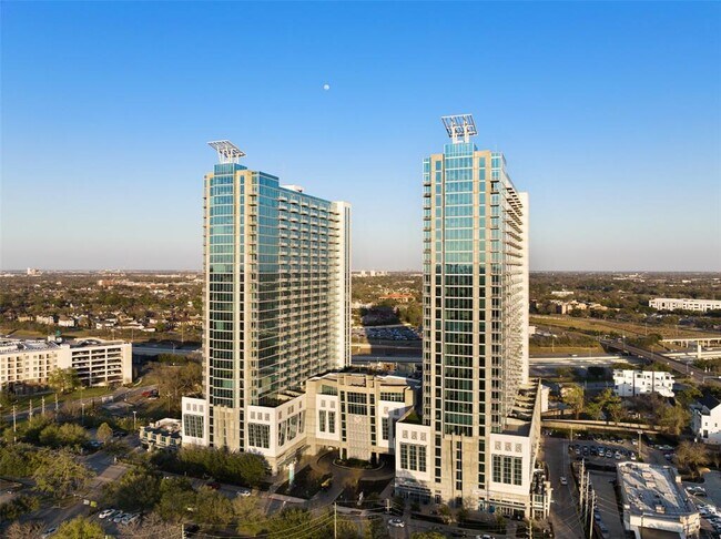 Building Photo - 5925 Almeda Rd