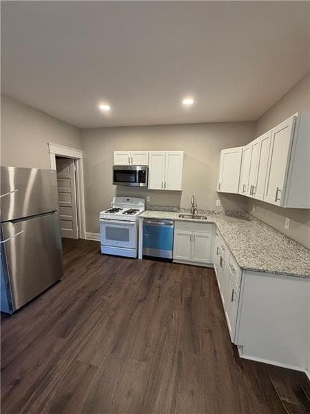 Building Photo - 139 Park Ave