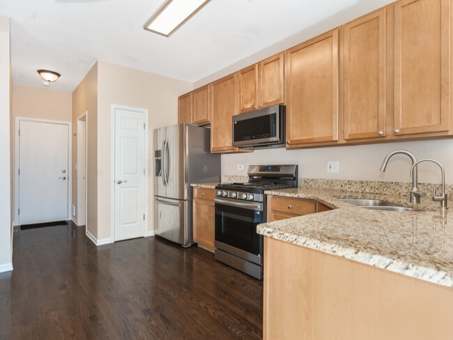 Building Photo - 2295 Stoughton Dr