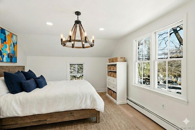 Building Photo - 15 Hicks St