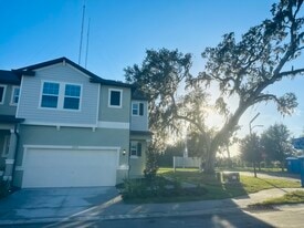 Building Photo - 13753 Big Hawk Way