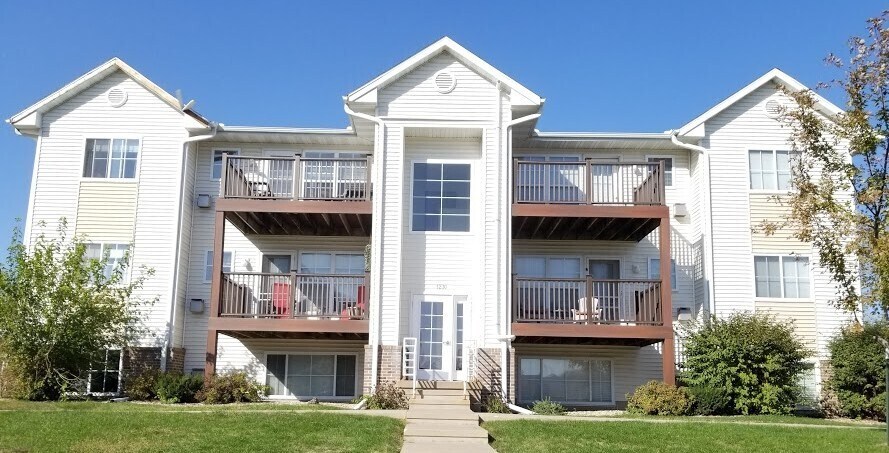 Building Photo - 1230 Murray St NE