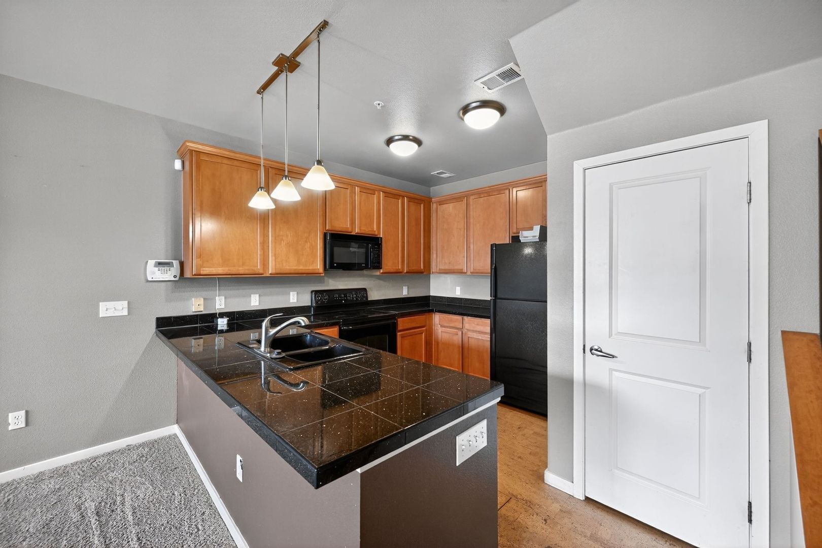 Building Photo - 4100 Albion St