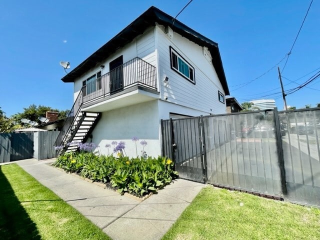 Building Photo - 7721 Fir Dr