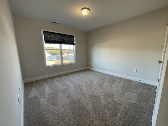 Building Photo - 8640 St Joans Wy