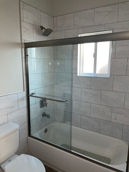 Master shower - 6227 Atoll Ave
