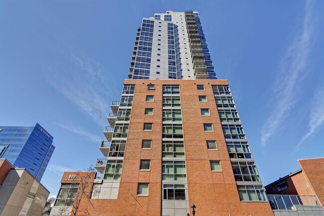 Building Photo - 800 The Mark Ln