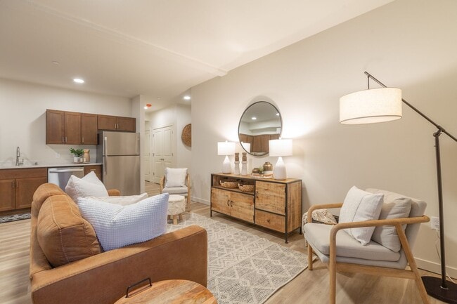 Interior Photo - Anderson Court