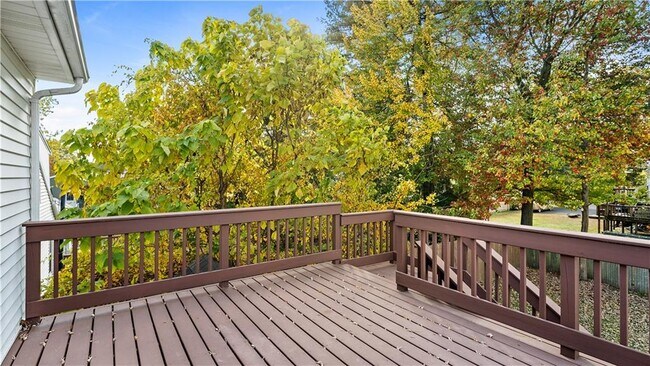 Building Photo - 15 Abbott Ave