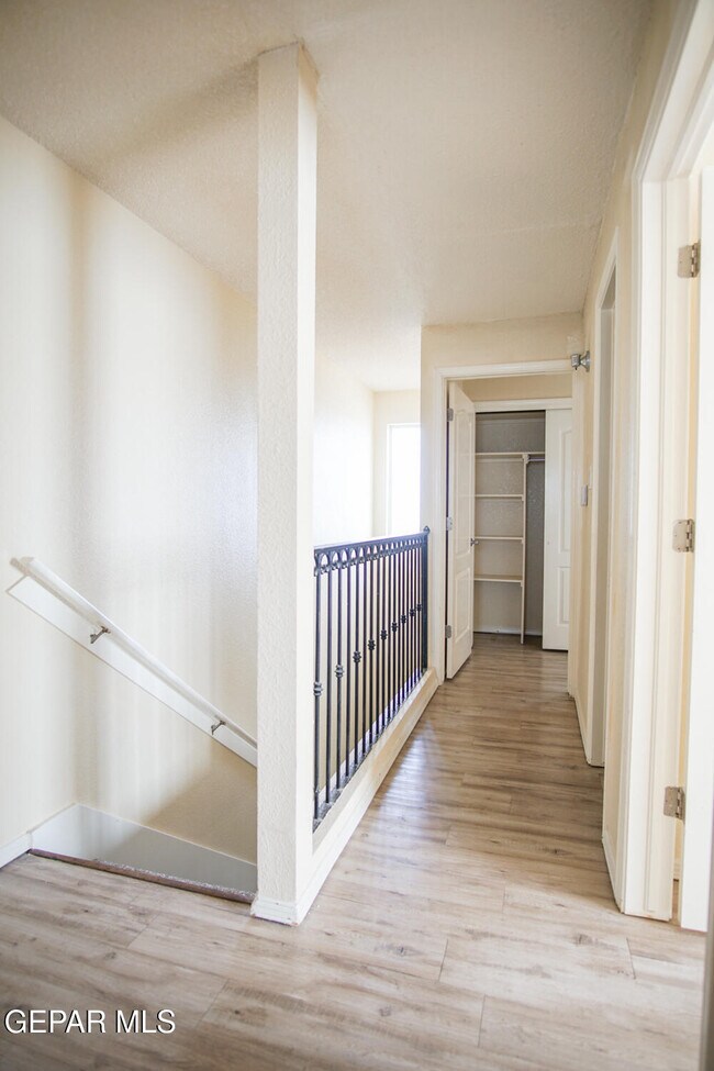 Building Photo - 5904 Cielo Del Rey Pl