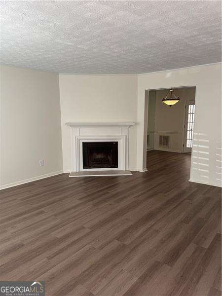 Building Photo - 2907 Queen Anne Ct