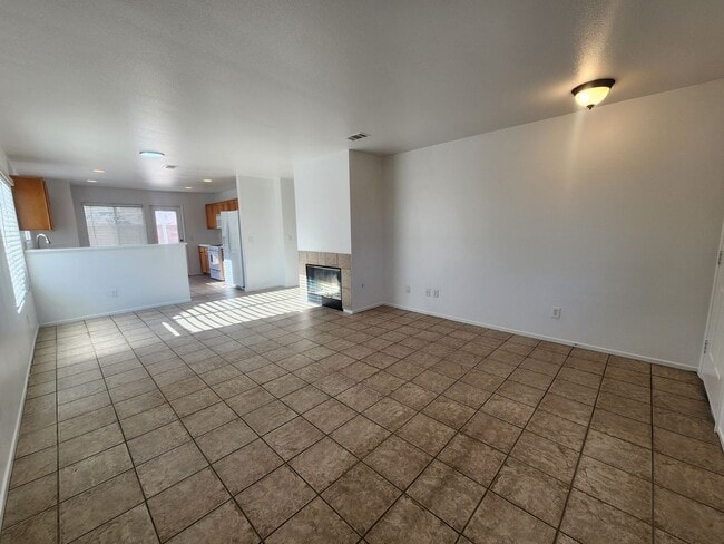 Building Photo - 71669 Sun Valley Dr