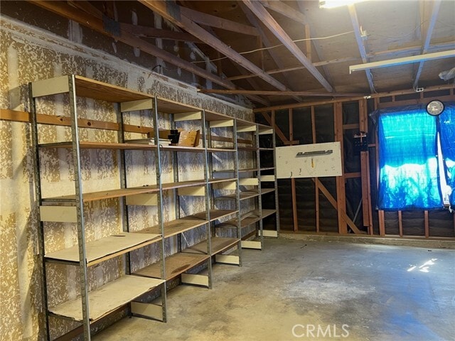 Building Photo - 14835 Kinai Rd