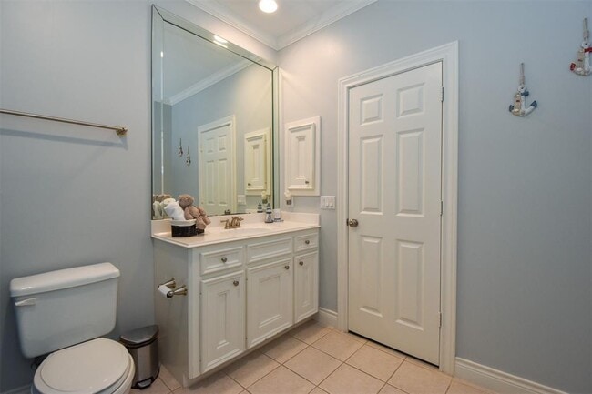 Building Photo - 3226 Pemberton Cir Dr