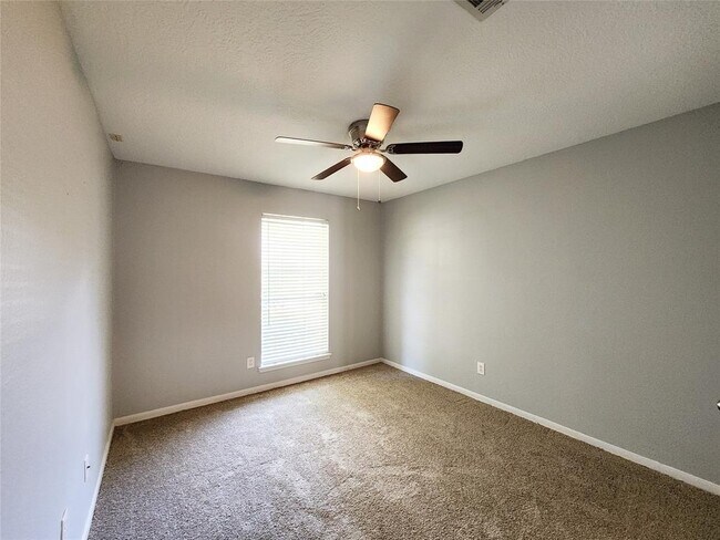 Building Photo - 14614 Cypress Valley Dr