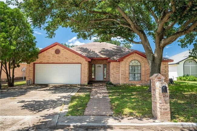 Building Photo - 1801 Crown Pointe Blvd