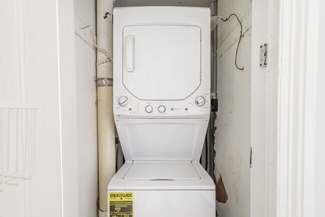 Building Photo - Great Apartment in Church Hill for Rent!