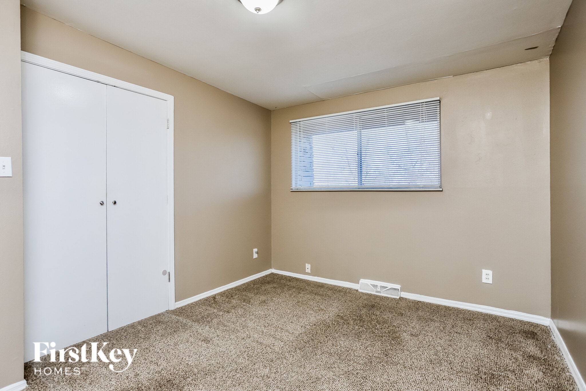 Building Photo - 31 Delores Dr