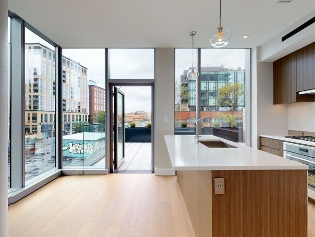 Building Photo - 100 Shawmut Ave