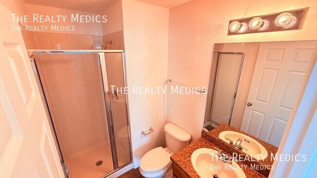 Building Photo - 4067 Knott Dr