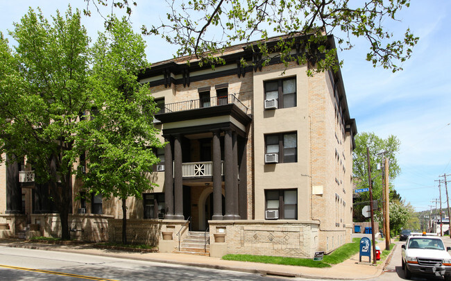 Building Photo - Penn Avenue Properties