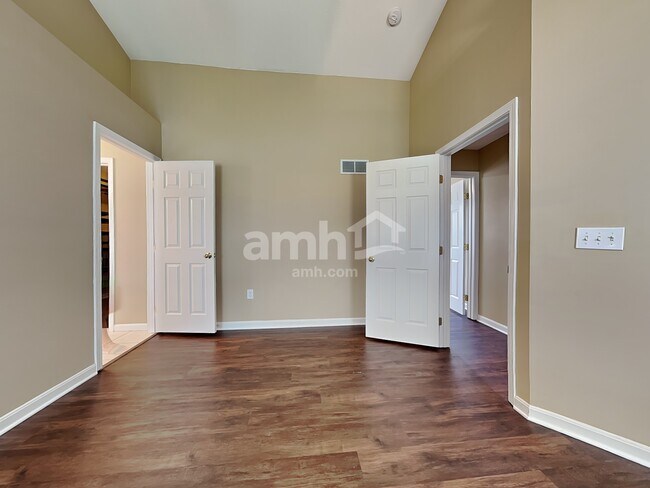 Building Photo - 1509 Dorset Way