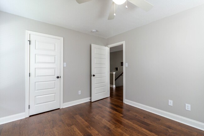 Building Photo - 1416 Madison Oaks Rd