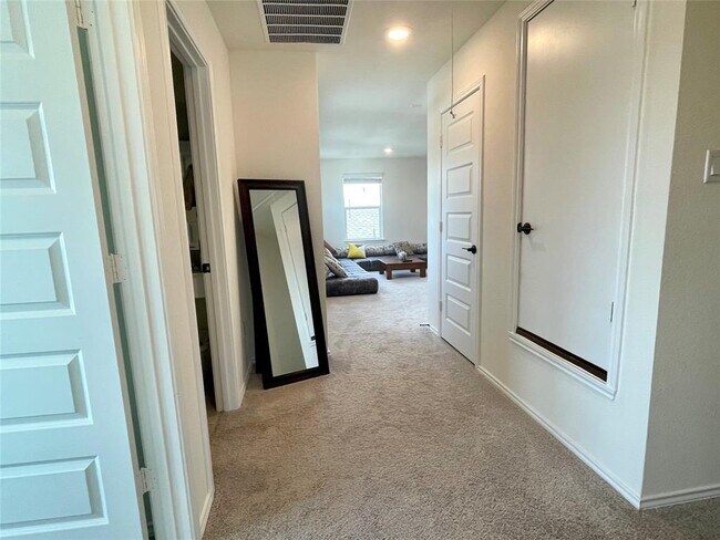 Building Photo - 3768 Forino Dr